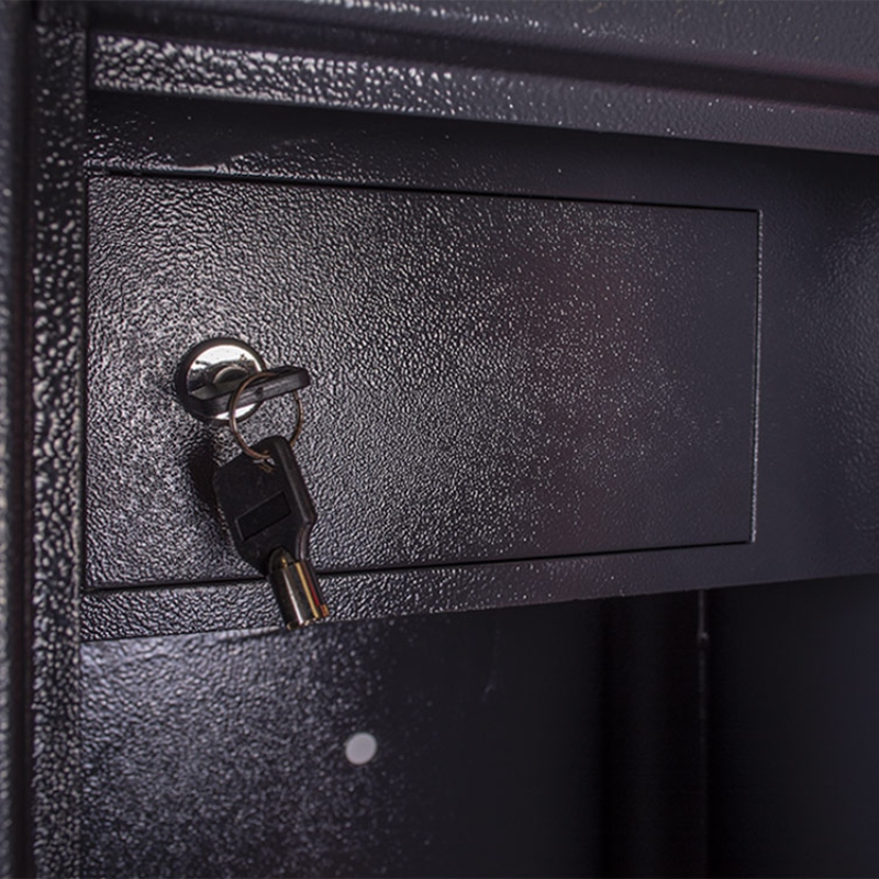 Burton Pioneer 10 Gun Cabinet